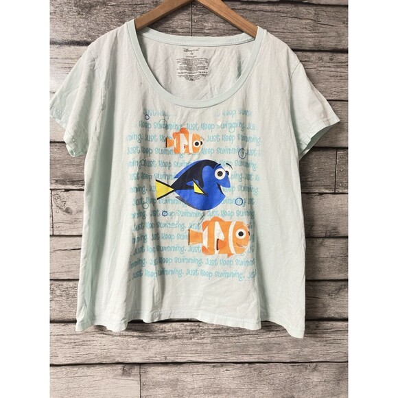 Womens DISNEY STORE Finding Nemo T-SHIRT Dory JUST KEEP SWIMMING Size XXL Blue - Picture 1 of 3